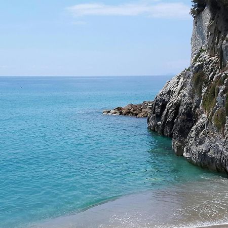 Albergo Natalina Finale Ligure Exterior photo